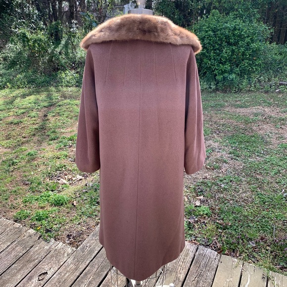 Vintage Wool Trench Coat with Real Fur Trim - Picture 15 of 16